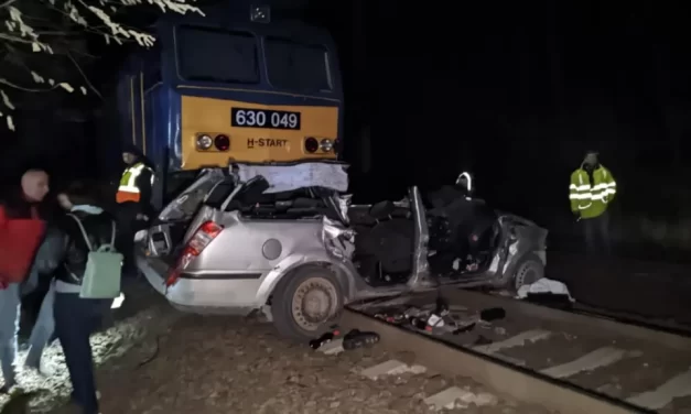 Újabb részletek a szentmártonkátai tragédiáról: buli után hajtottak a vonat elé a fiatalok, öten azonnal szörnyethaltak