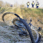 Kerékpáros halál: Tragikus véletlen miatt gázolta el a BMW-s Misi bácsit hazafelé menet