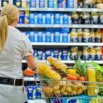 Itt a lista a boltok karácsonyi nyitvatartásáról, mutatjuk, hol és meddig lehet vásárolni