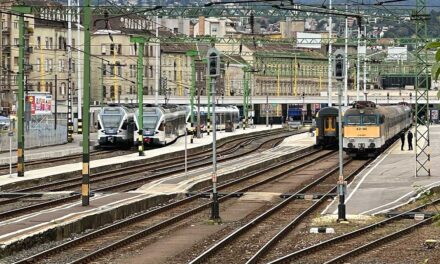 Kisiklott egy mozdony a Déli pályaudvaron