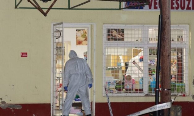 Fonói ámokfutó: egy idős asszonyt a buszmegállóban, a helyi vegyesbolt eladóját pedig az üzletben verte agyon a drogos férfi