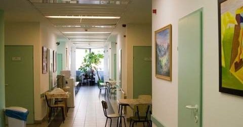 Összomlóban a budapesti egészségügy? 15 orvos mondott fel a Nyírő Gyulában, máshol szakember hiány miatt, egy kórházi szintet zártak le