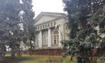 Rokoni cégek kaptak százmilliókat a korábbi fideszes városvezetés idején Fonyódon