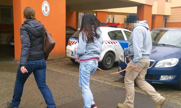 Kitagadta családja a zagyvarékasi anyagyilkos lányt: Zoé 14 évesen, barátjával együtt azért ölte meg anyját, mert az tiltotta a fiútól