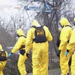 Vegyvédelmi ruhában csaptak le a nyomozók a budakeszi droglaborra – videó a cikkben