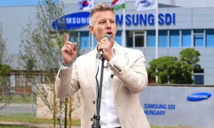 Új fejlemény: A politikai vezetők tudtával, tonnaszámra vitték ki a gödi Samsung akkugyárból az ellenőrzések idején a rákkeltő anyagokat külső raktárakba – állítja Magyar Péter