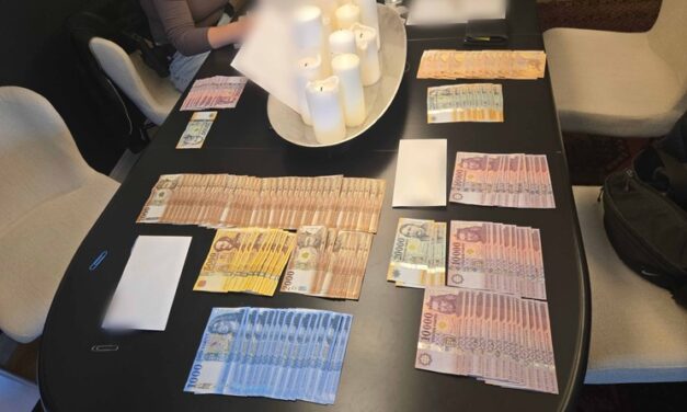 Csúszópénzért cserében helyezte el a szekszárdi otthoba az idős embereket az igazgató