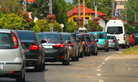 Nem lesz egyszerű Szentendrén autózni szombattól: folytatódik a 11-es főút részleges felújítása, torlódásokra és terelésekre lehet számítani