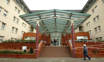 Későn ismerték fel egy nő halálos infarktusát, szakmai mulasztás miatt vizsgálják a Szent Imre kórházat