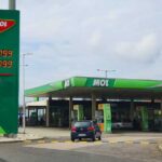 Életveszélyesen megszúrta egy kamionos a bolgár kollégáját az M1-es autópálya pátyi lehajtójánál