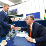 Magyar Péter gyávának nevezte Orbán Viktort, mert nem válaszol arra, hogy felhívná-e kihívóját egy vereség esetén