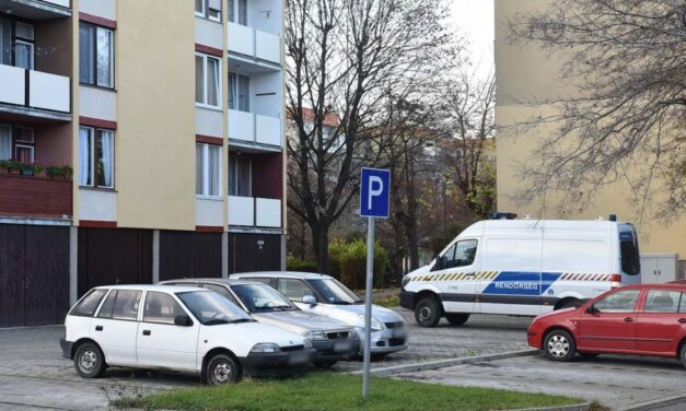 „Az biztos, hogy Richárd üldözte Vandát a halálba” – megszólalt a 4. emeletről kiesett 17 éves lány nagymamája