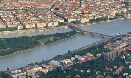 Ugrásra készen áll a NAV: Ma éjfélkor lejár a határidő, brutális büntetést kaphat, aki nem fizeti be az adót az ingatlaneladása után