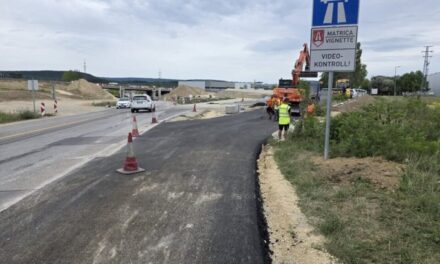 Fontos változás az M1-esen: Hétfőtől megnyílik a biatorbágyi felhajtó, új forgalmi rend lép életbe