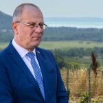 Hiába ígérte Navracsics Tibor, hogy bukása esetén visszavonul, most a Fidesz Veszprém megyei elnöke kíván lenni
