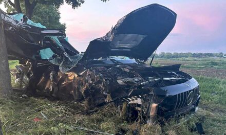 216 km/h-val száguldozott a halálba barátnőjével a luxus mercis, mégis az áldozat ellen emelt vádat az ügyészség