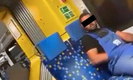 Nőket zaklatot és mocsok dolgokat művel a gyömrői vonaton K. György: elfogta a rendőrség, de kihallgatás után ki is engedték