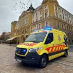 Ájulásig vertek egy ittas férfit a mentősök Pécsen, vádat emeltek az ápolók ellen