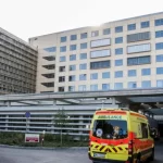 Ájultra vertek az ápolók egy beteget a sürgősségi osztályon, az eset után országos betegbiztonsági rendszer kialakítását kezdeményezi az egészségügyi miniszter