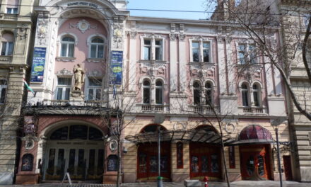 Botrány a Budapesti Operettszínházban: belső viszgálatot indított Tarr Zoltán, a főigazgatót felmentették a munkavégzés alól
