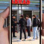 Egy randakírozó banda támadt a biztonsági őrre a pécsi Árkádban, a férfit fejsérüléssel vitték kórházba
