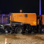 Halálos baleset Kispesten: úttisztító gépnek rohant egy autó, meghalt a 34 éves sofőr