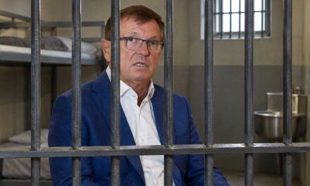 Matolcsy-ügy: hiába ajánlott fel több tízmilliós óvadékot, a bíróság letartóztatta Matolcsy Györgyöt